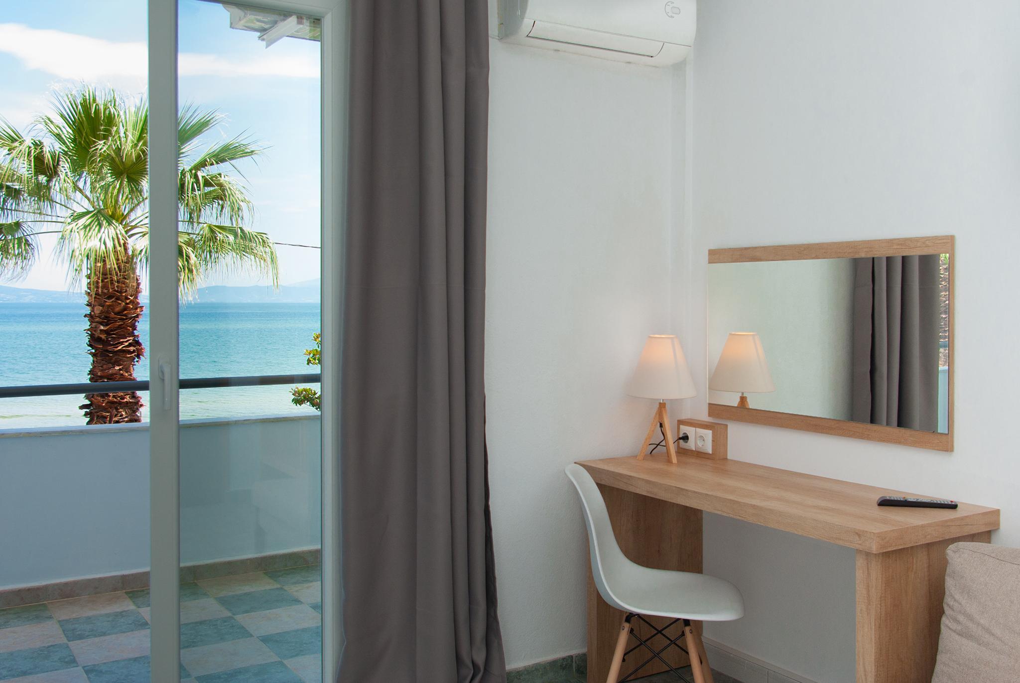 Calma Beach Hotel Ставрос Екстериор снимка