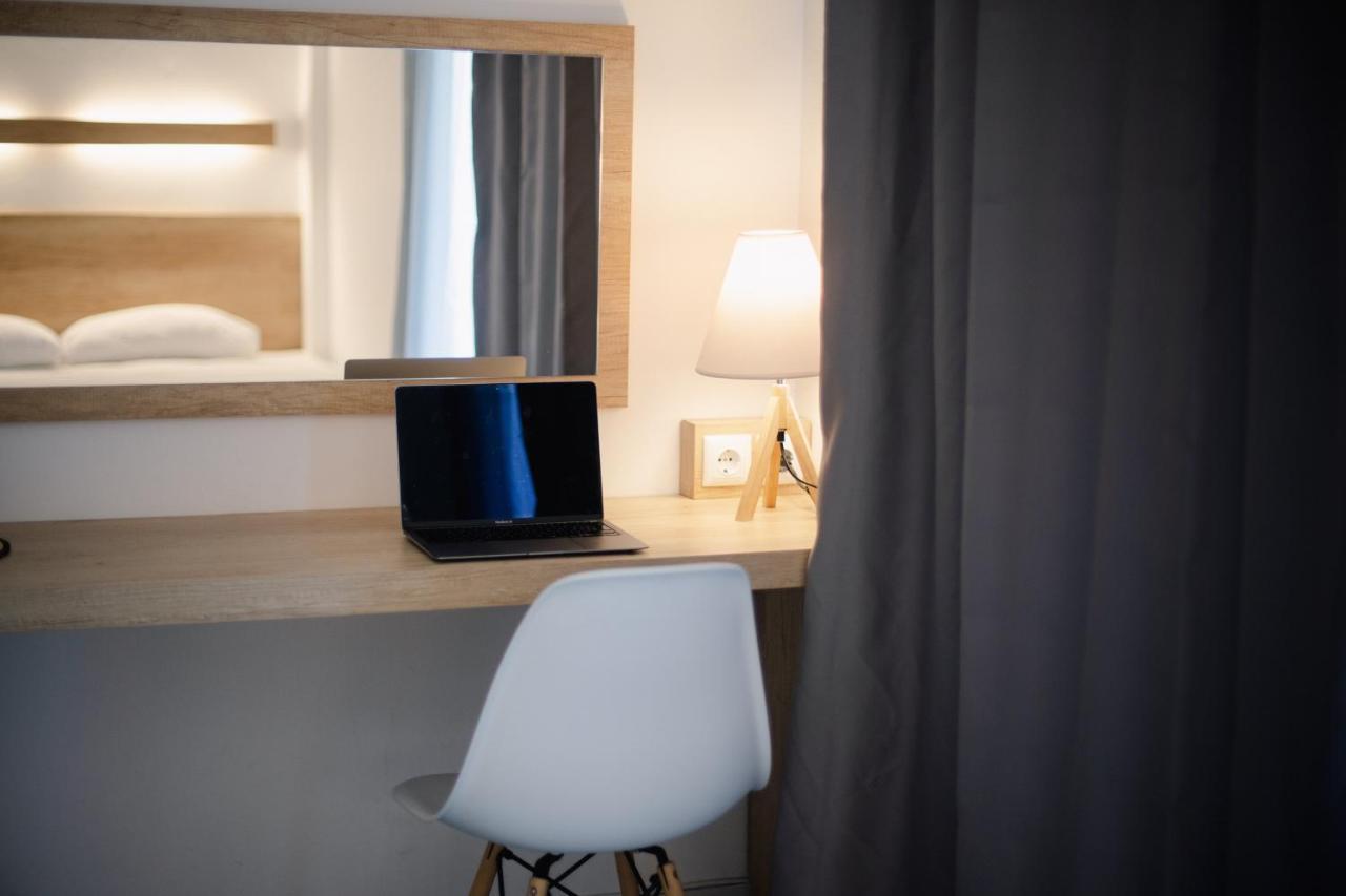 Calma Beach Hotel Ставрос Екстериор снимка