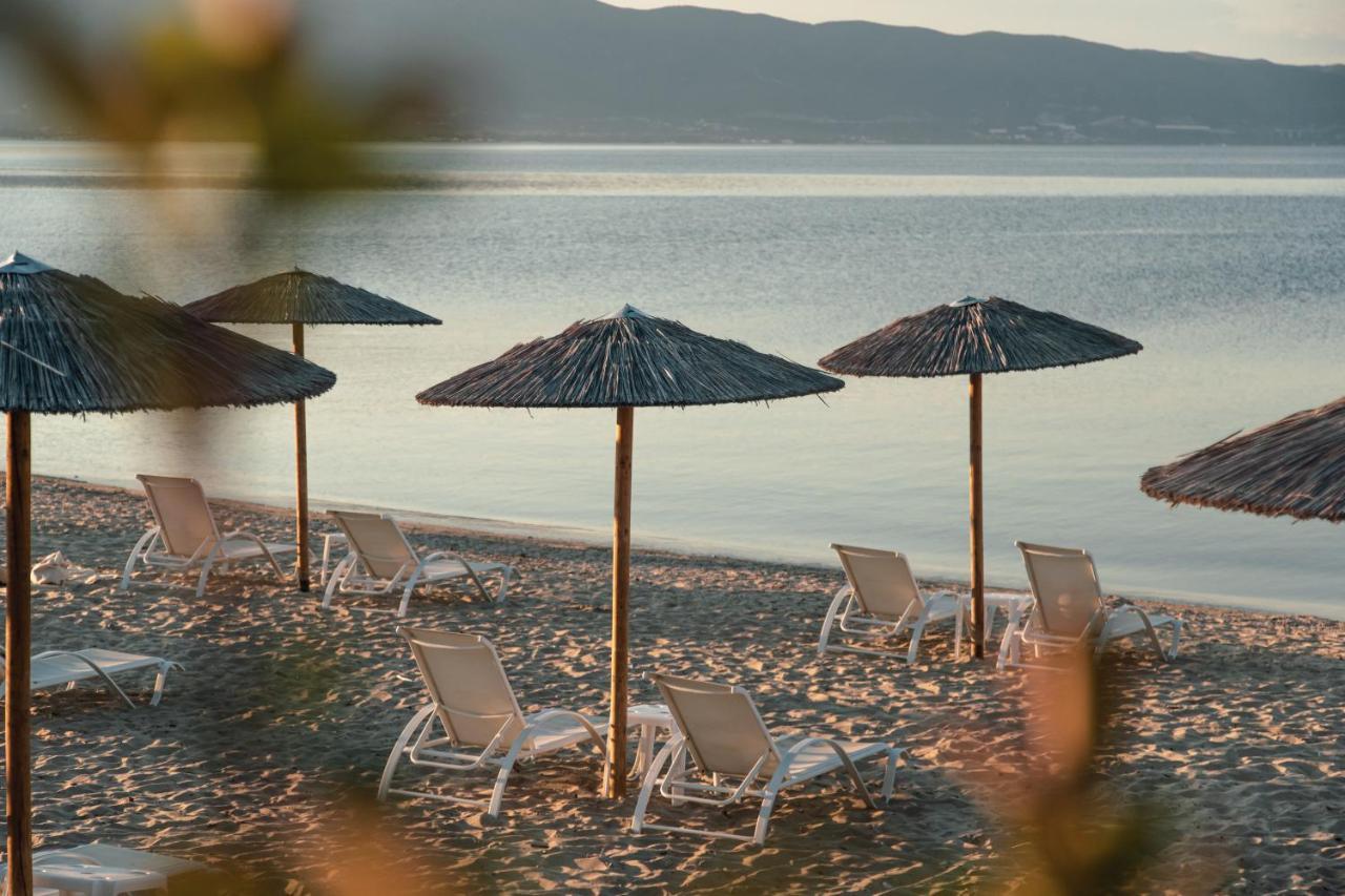 Calma Beach Hotel Ставрос Екстериор снимка