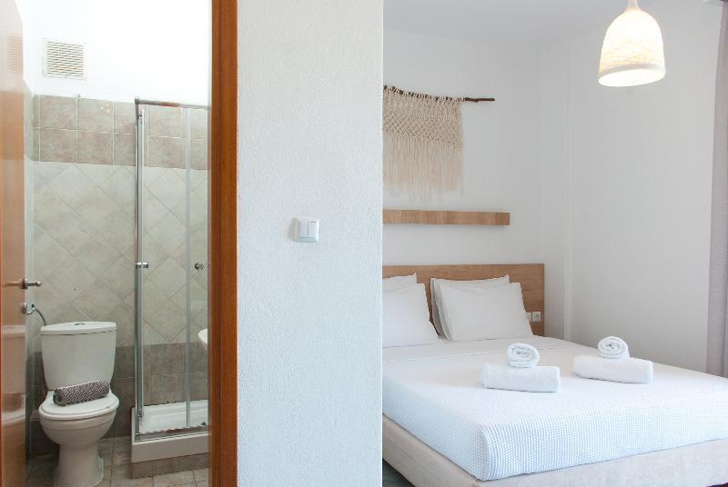 Calma Beach Hotel Ставрос Екстериор снимка